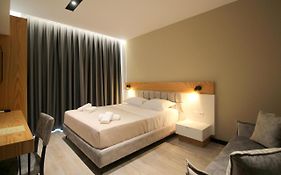 F&J Hotel